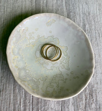 Load image into Gallery viewer, Ring dish, handmade ring dish, artist made ring dish, made by hand, ceramic dish, jewelry, gift, keep sake holder